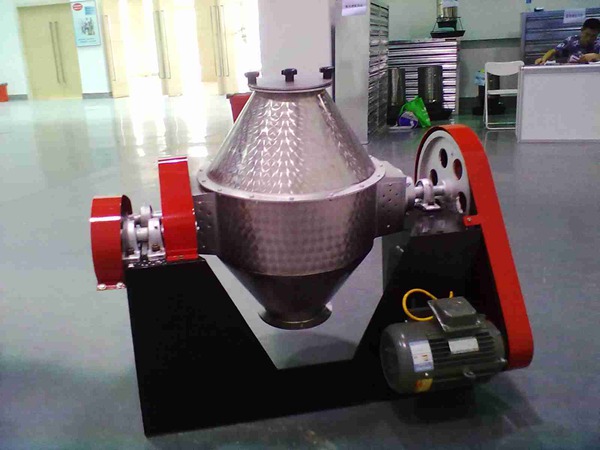 添加劑混合機(jī)現(xiàn)場